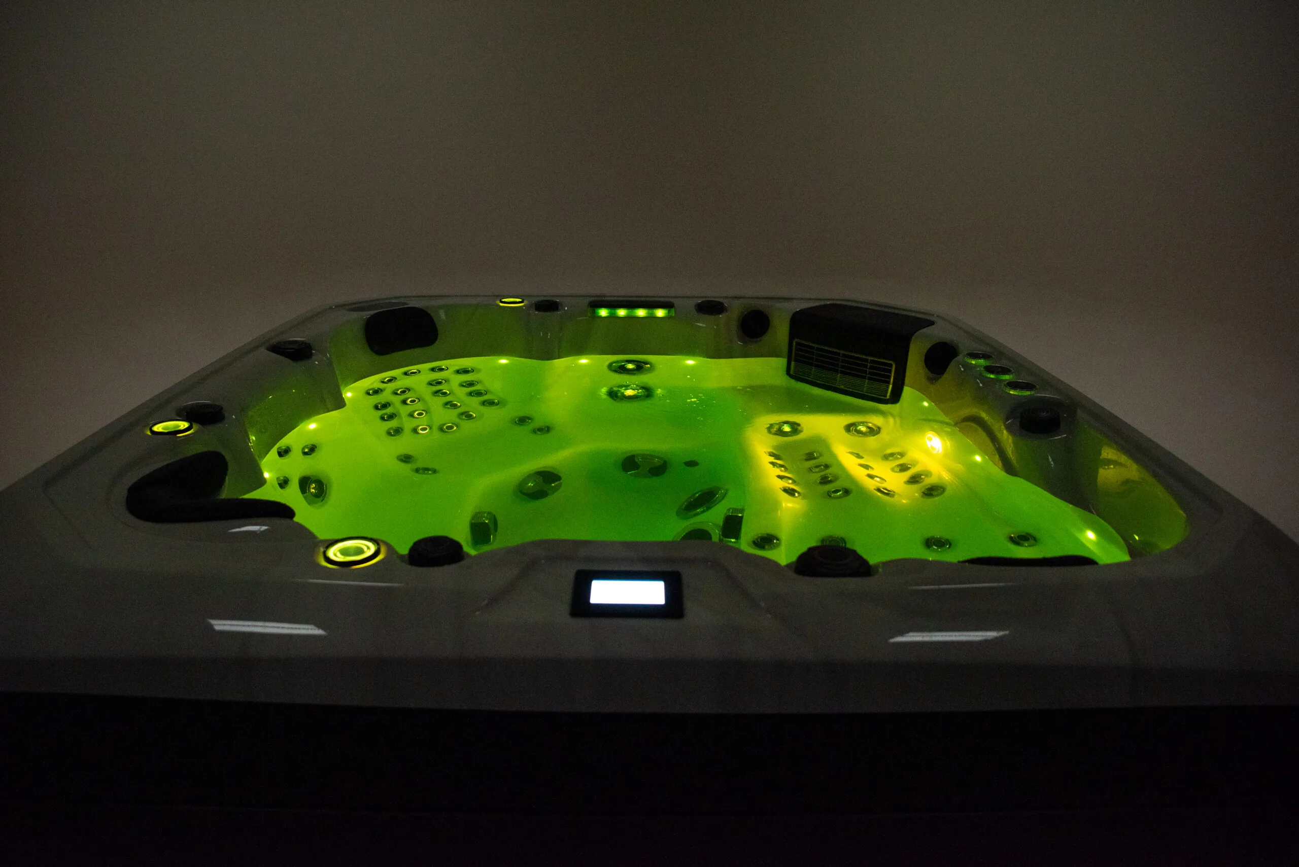 Tokyo hot tub for sale