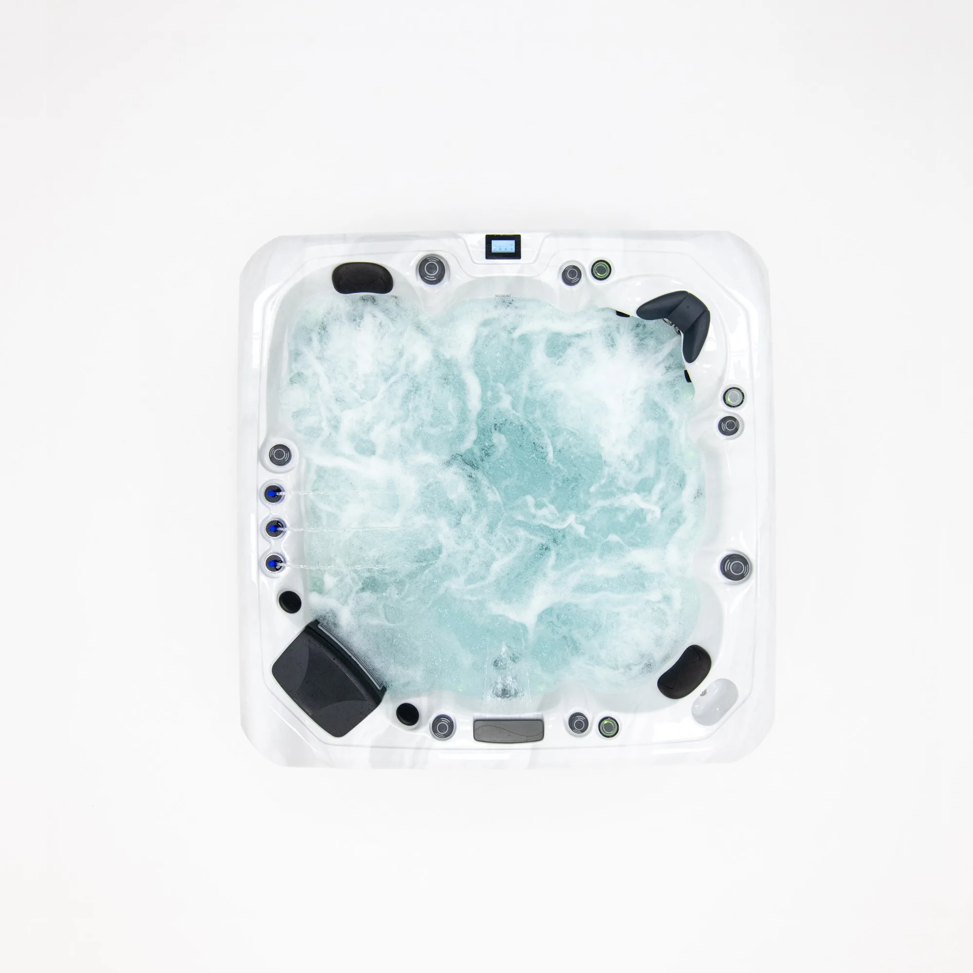 Tokyo hot tub for sale from Platinum Spas