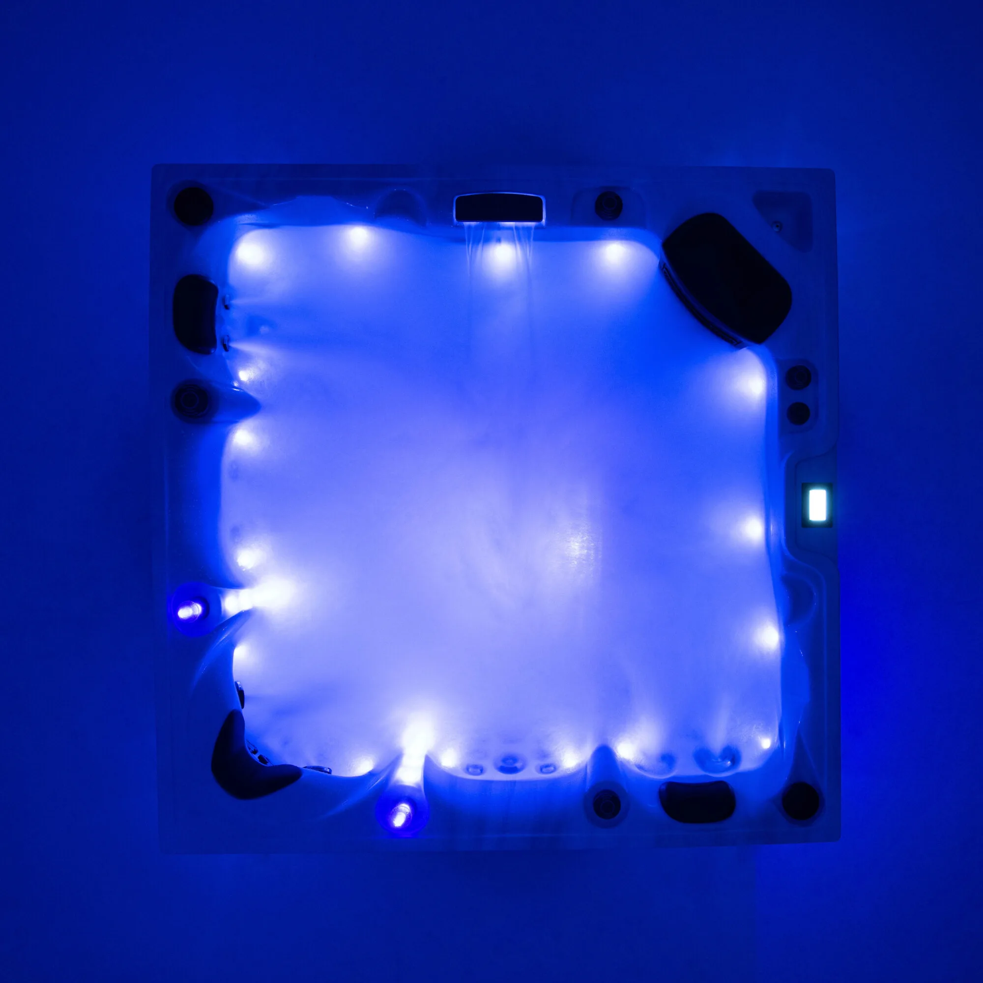 Onyx hot tub from Platinum Spas for sale