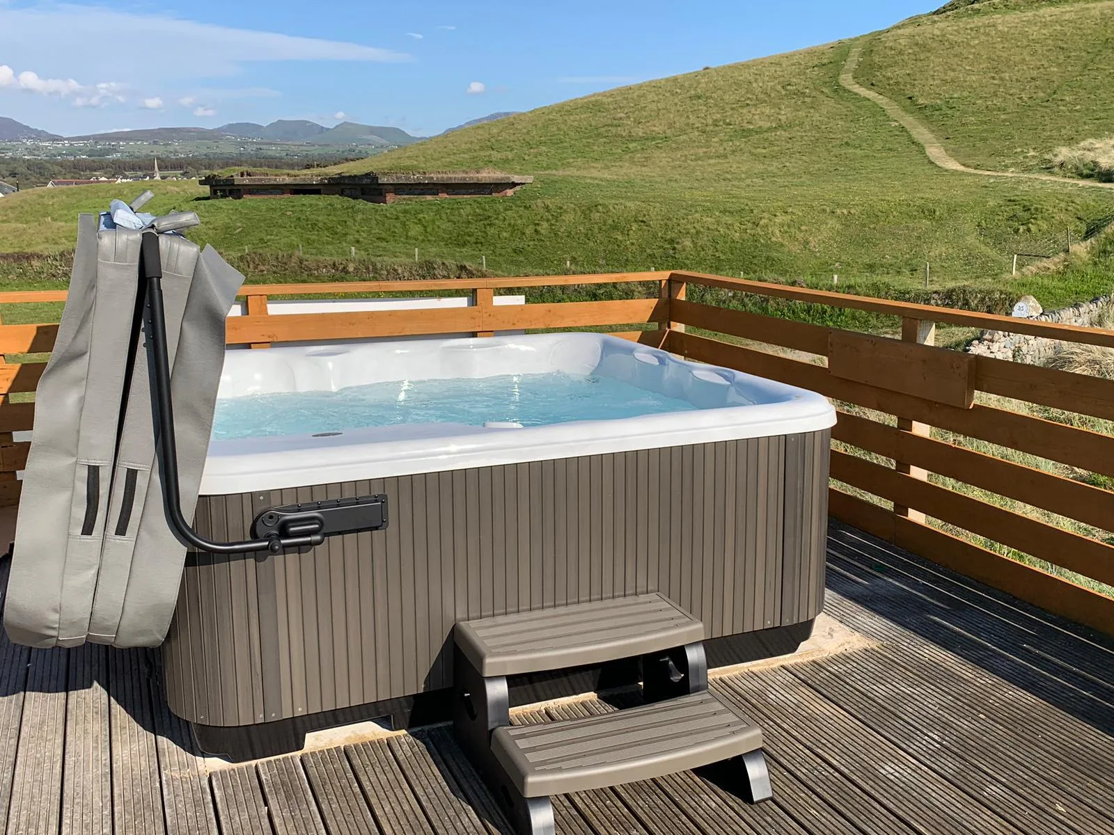 Jacuzzi® Lodge L - Image 19