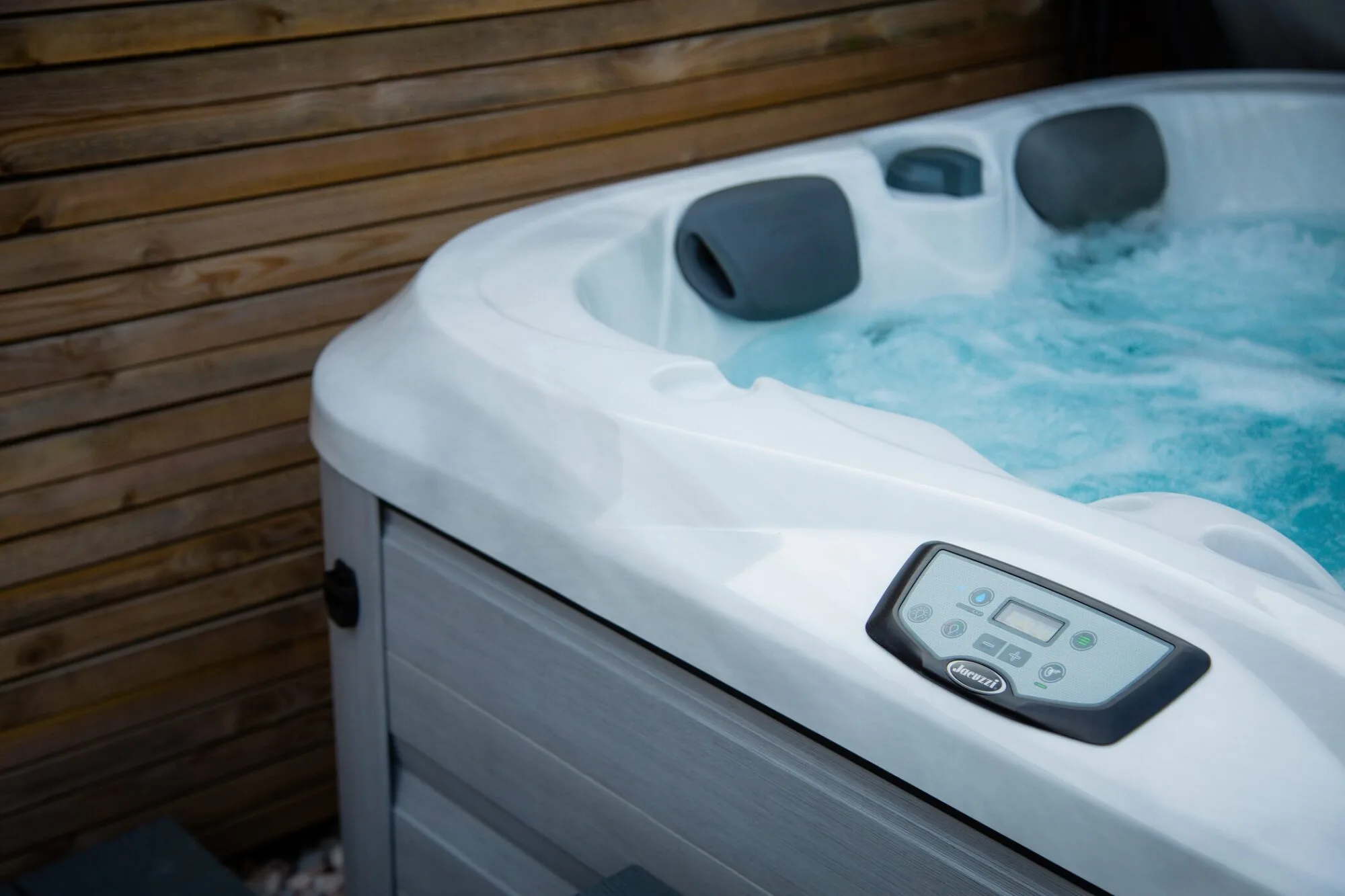 Jacuzzi J-315 hot tub for sale
