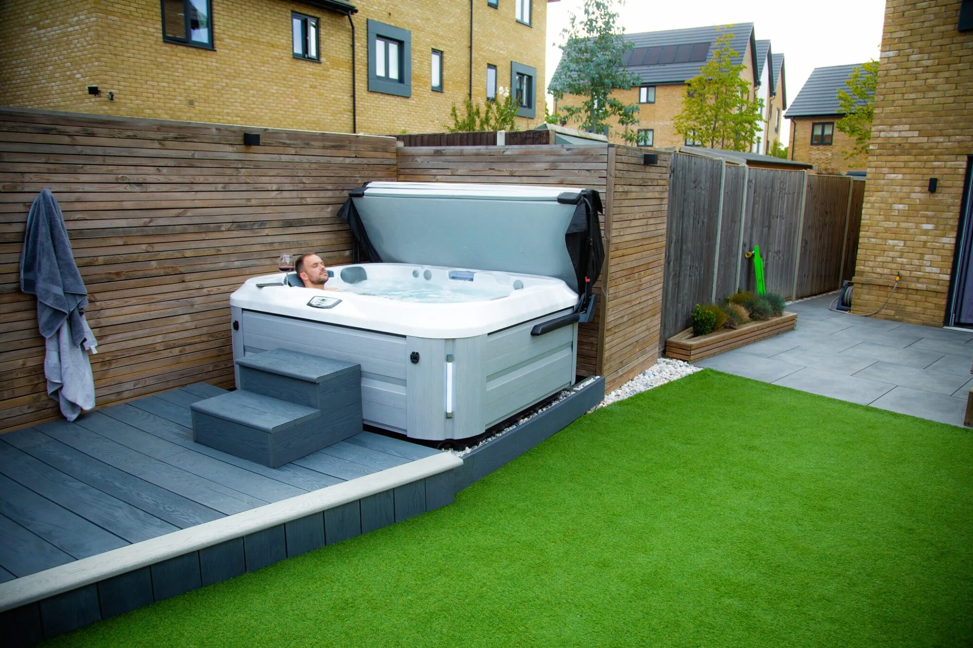Jacuzzi J-315 hot tub for sale