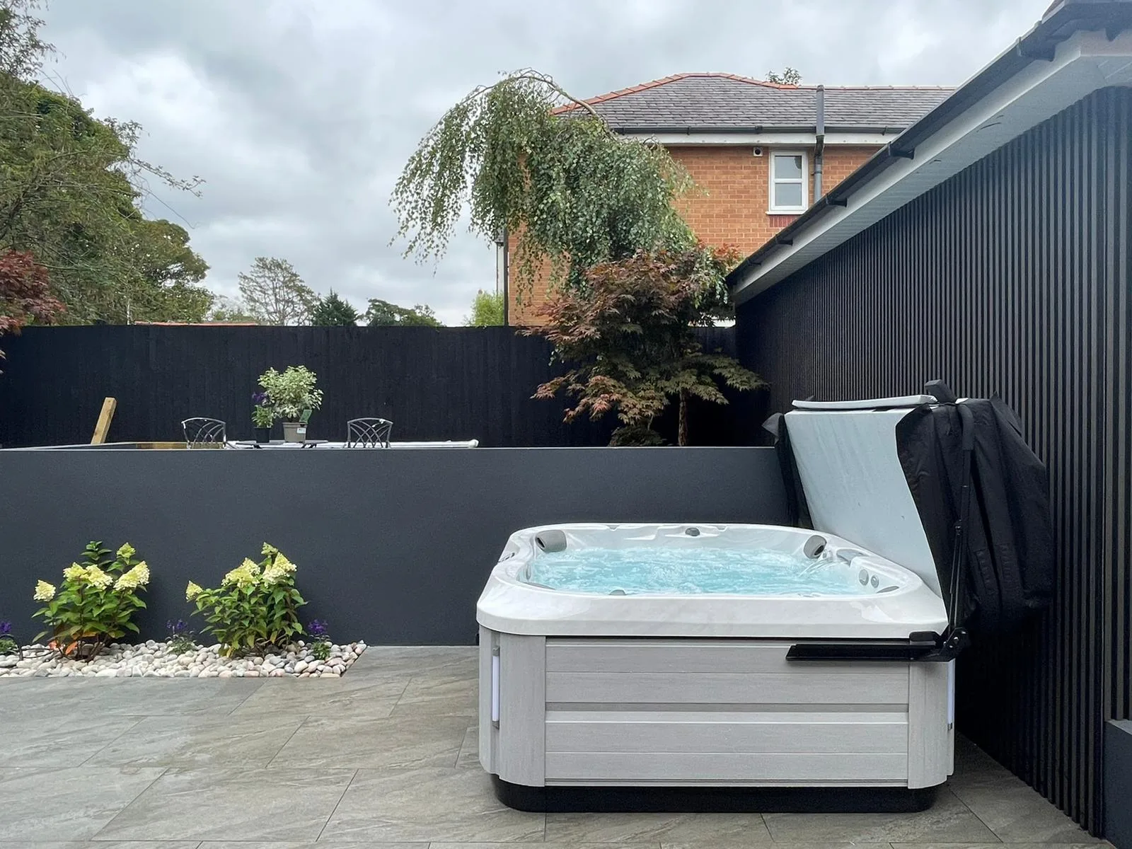 Jacuzzi J-335 hot tub for sale