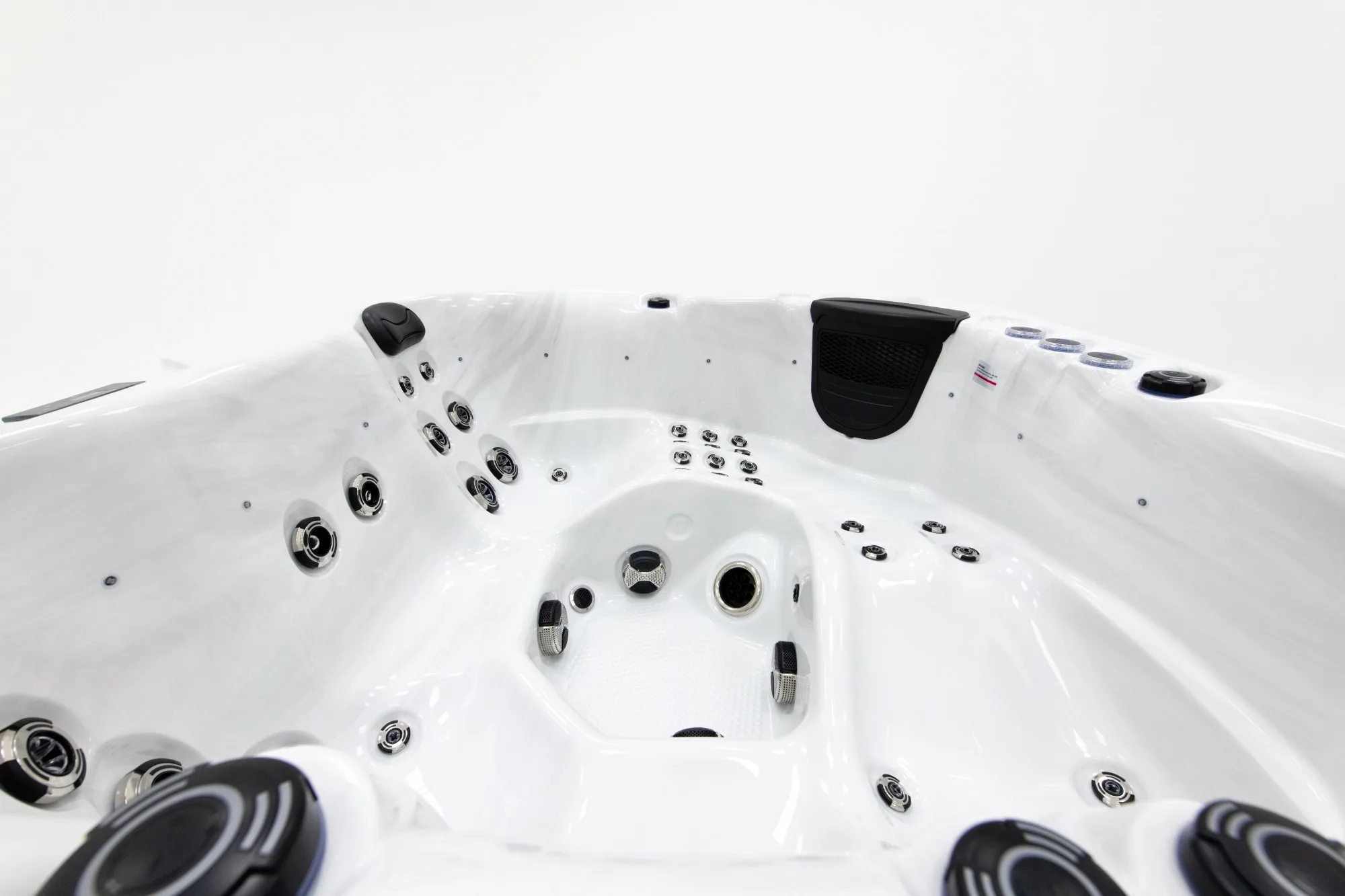 Happy Hot tub for sale from Platinum Spas