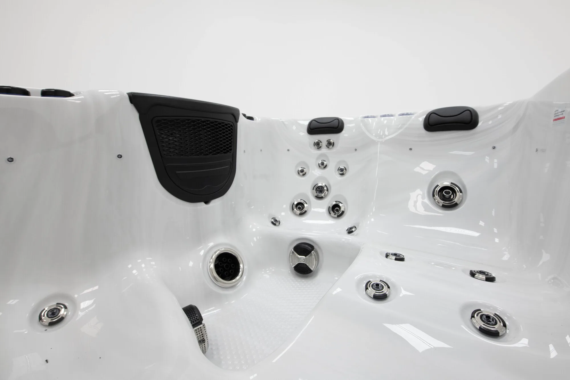Tahiti Hot Tub For Sale By Platinum Spas