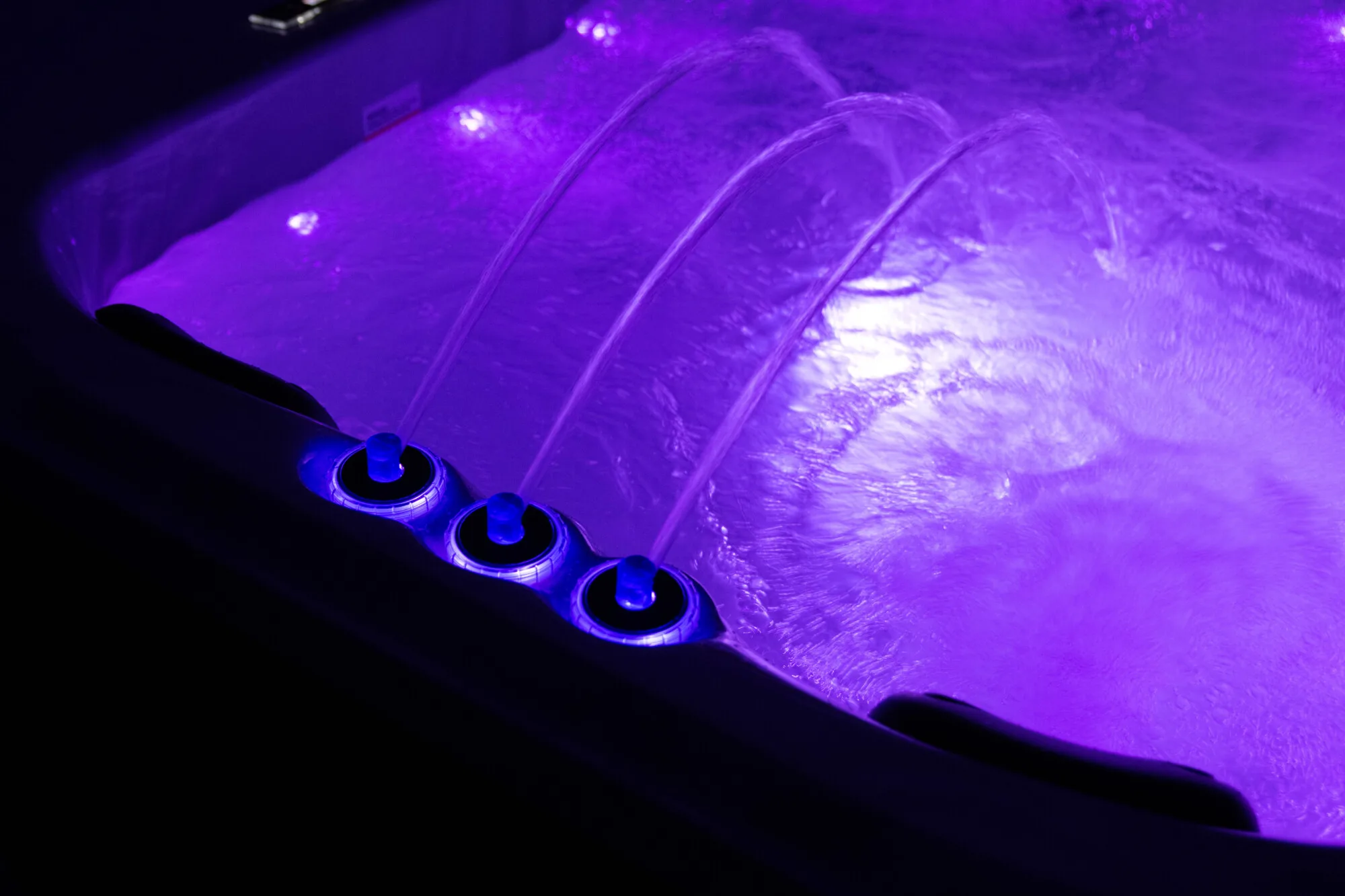 Tahiti Hot Tub For Sale By Platinum Spas