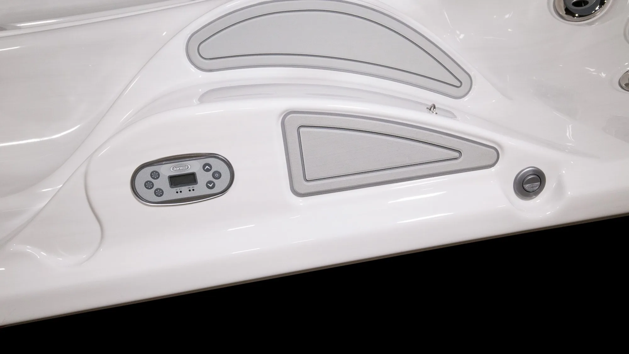 Jacuzzi PowerPlay J-13 swim spa for sale