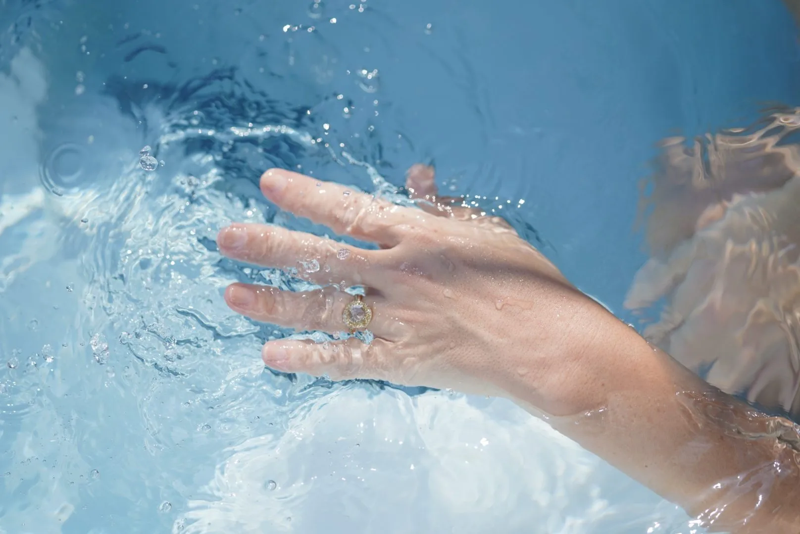 Jacuzzi PowerPro J-16 swim spa for sale
