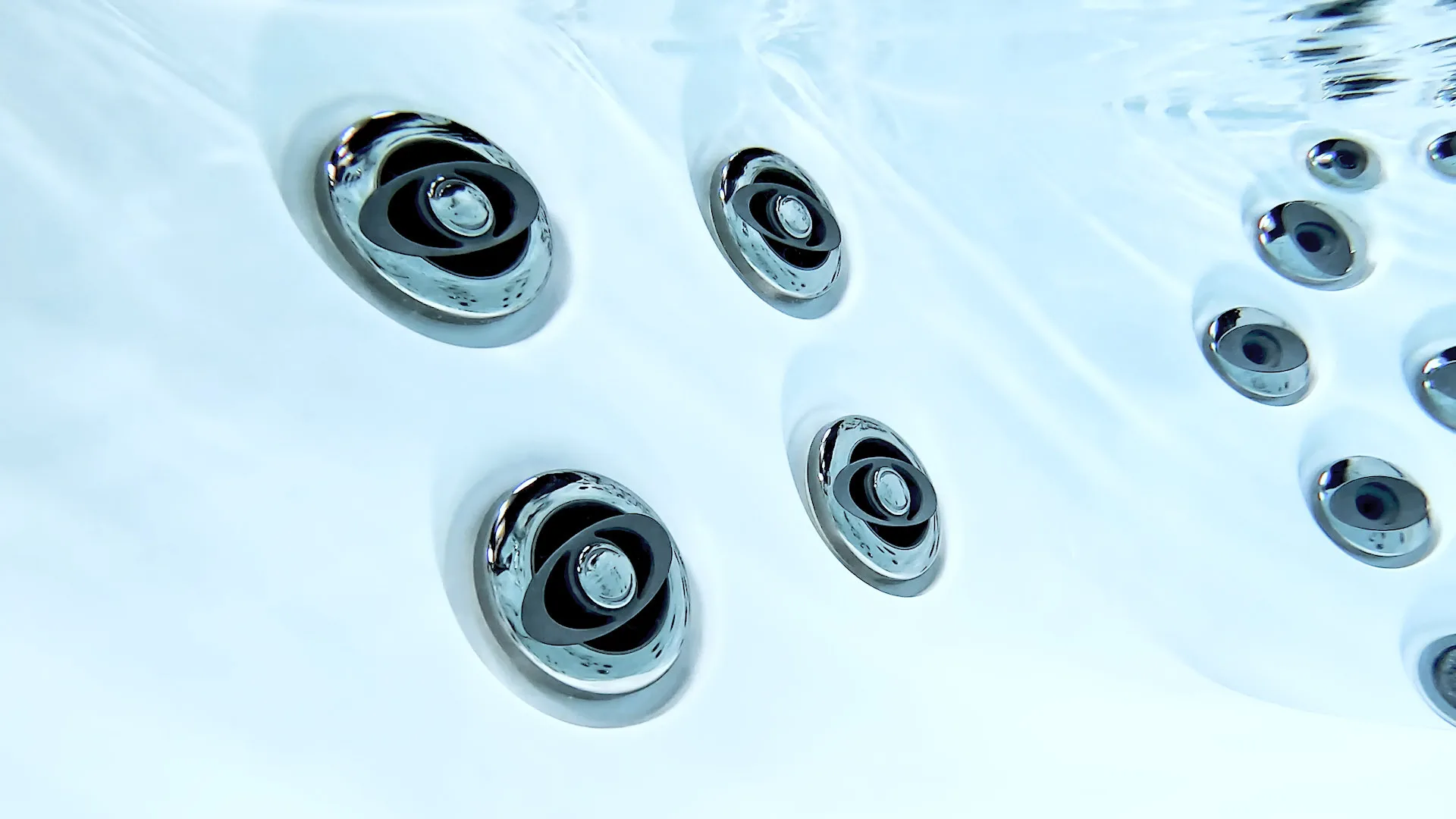 Jacuzzi® JLXL™ hot tub for sale