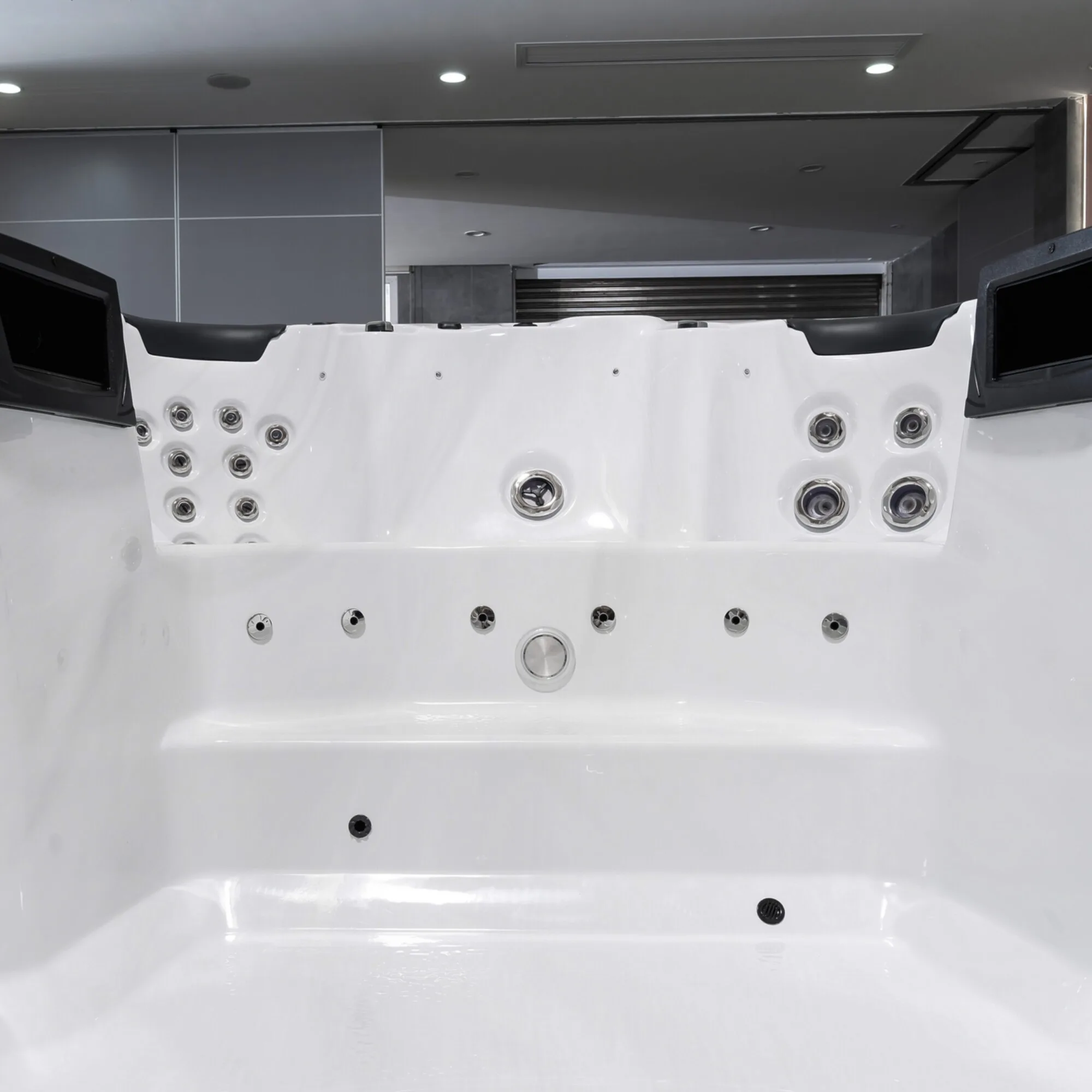 Soul4000 swim spa for sale from Jacuzzi