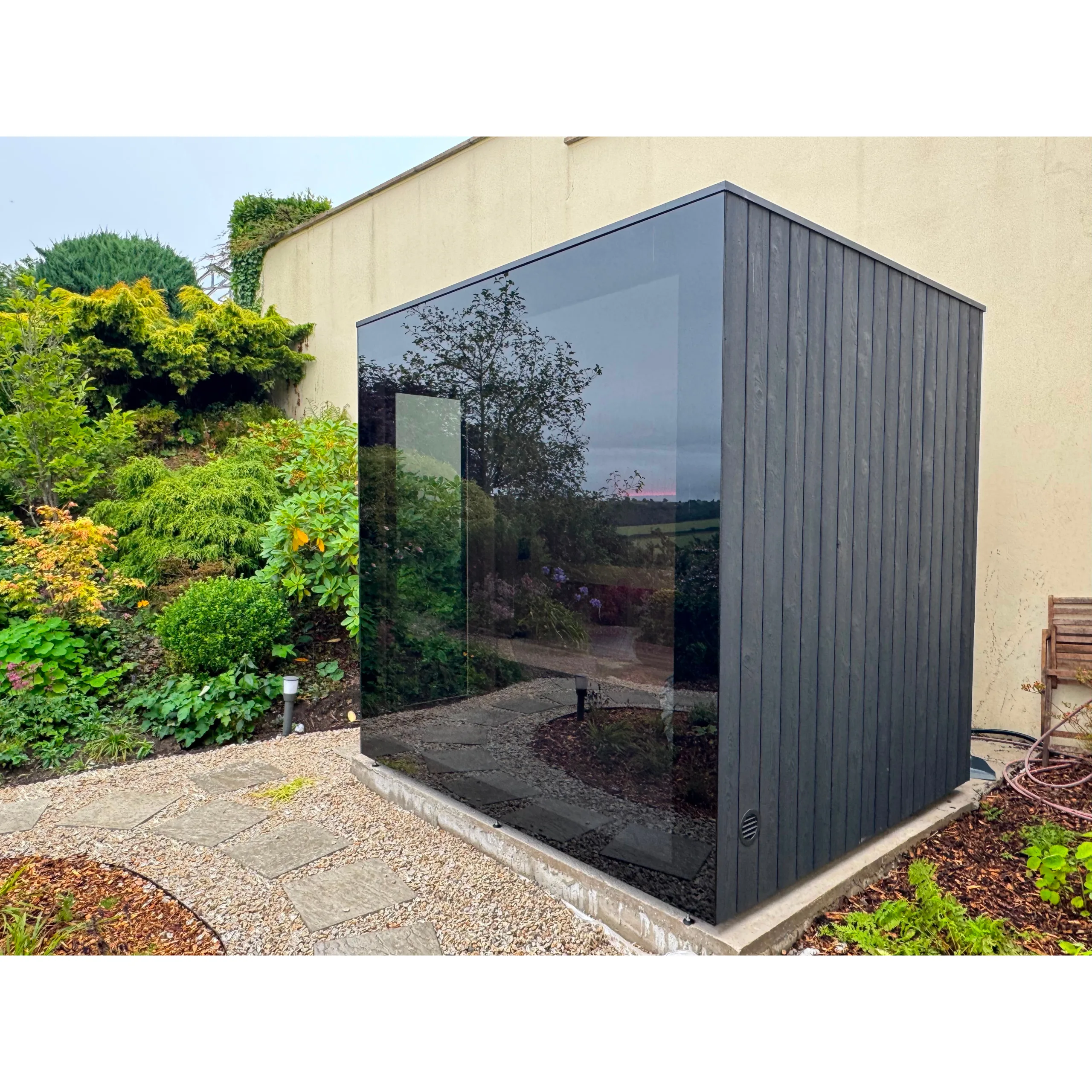 Luxury Outdoor Signature Saunas For Sale. EIRA Saunas.