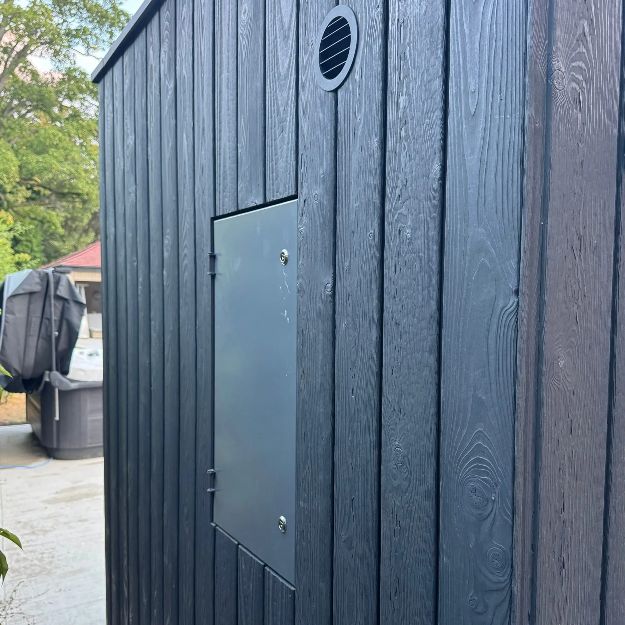 Luxury Outdoor Signature Saunas For Sale. EIRA Saunas.