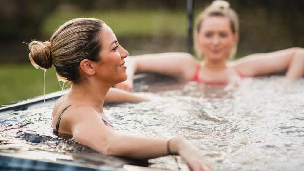 clean hot tub