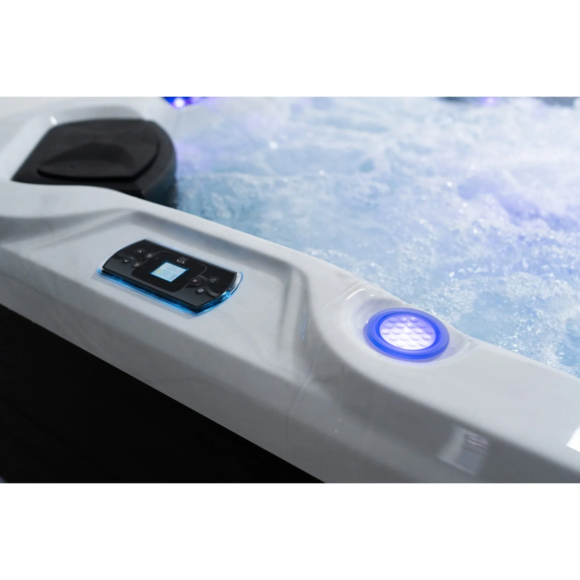 Newcastle hot tub for sale