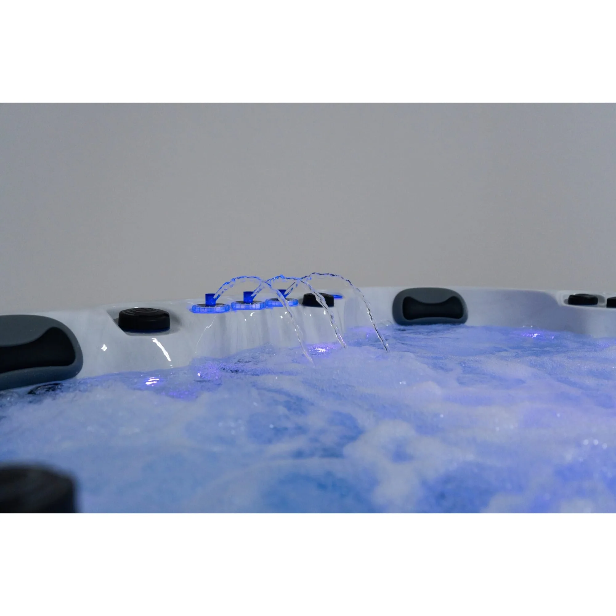 Newcastle hot tub for sale