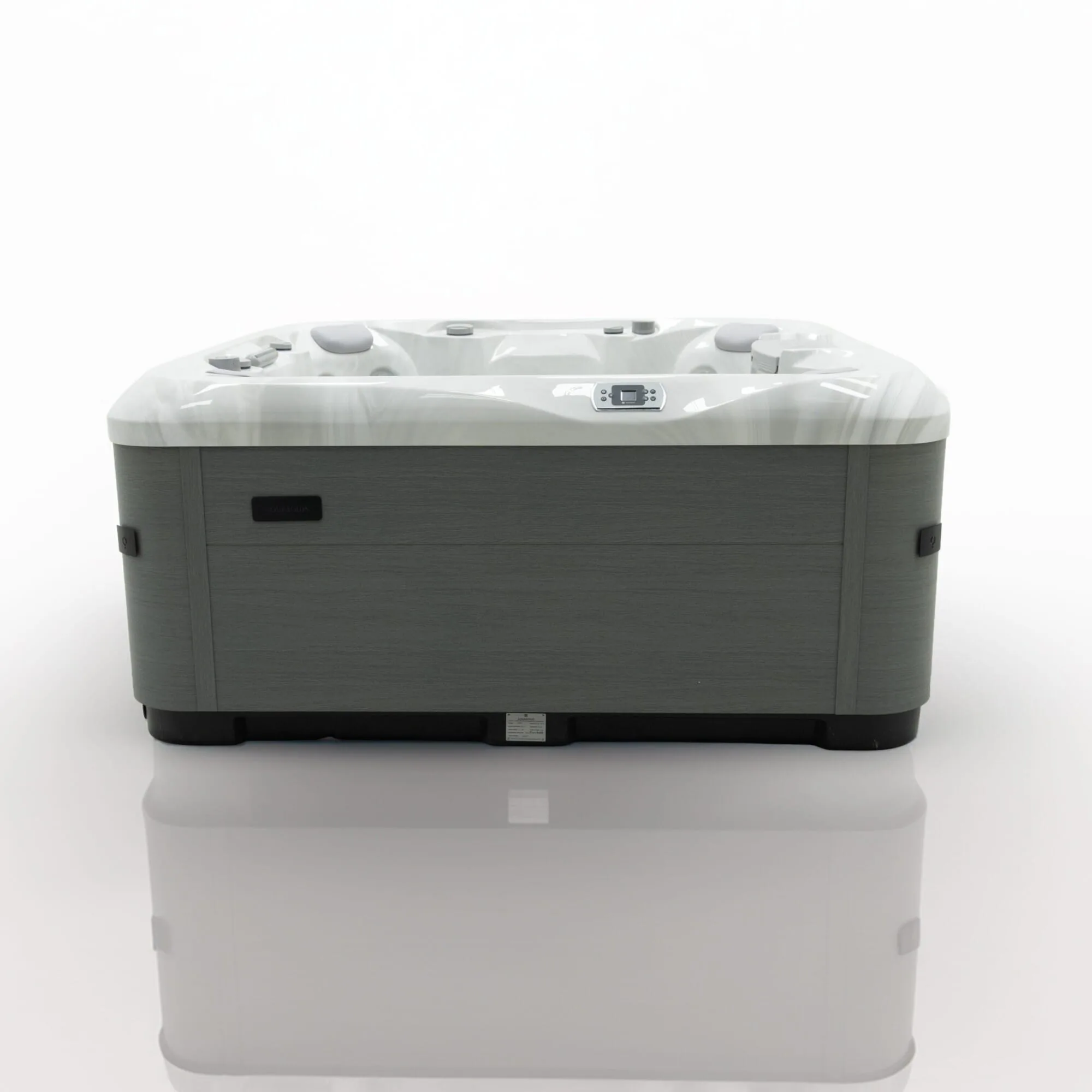 Calma hot tub by AquaSolus