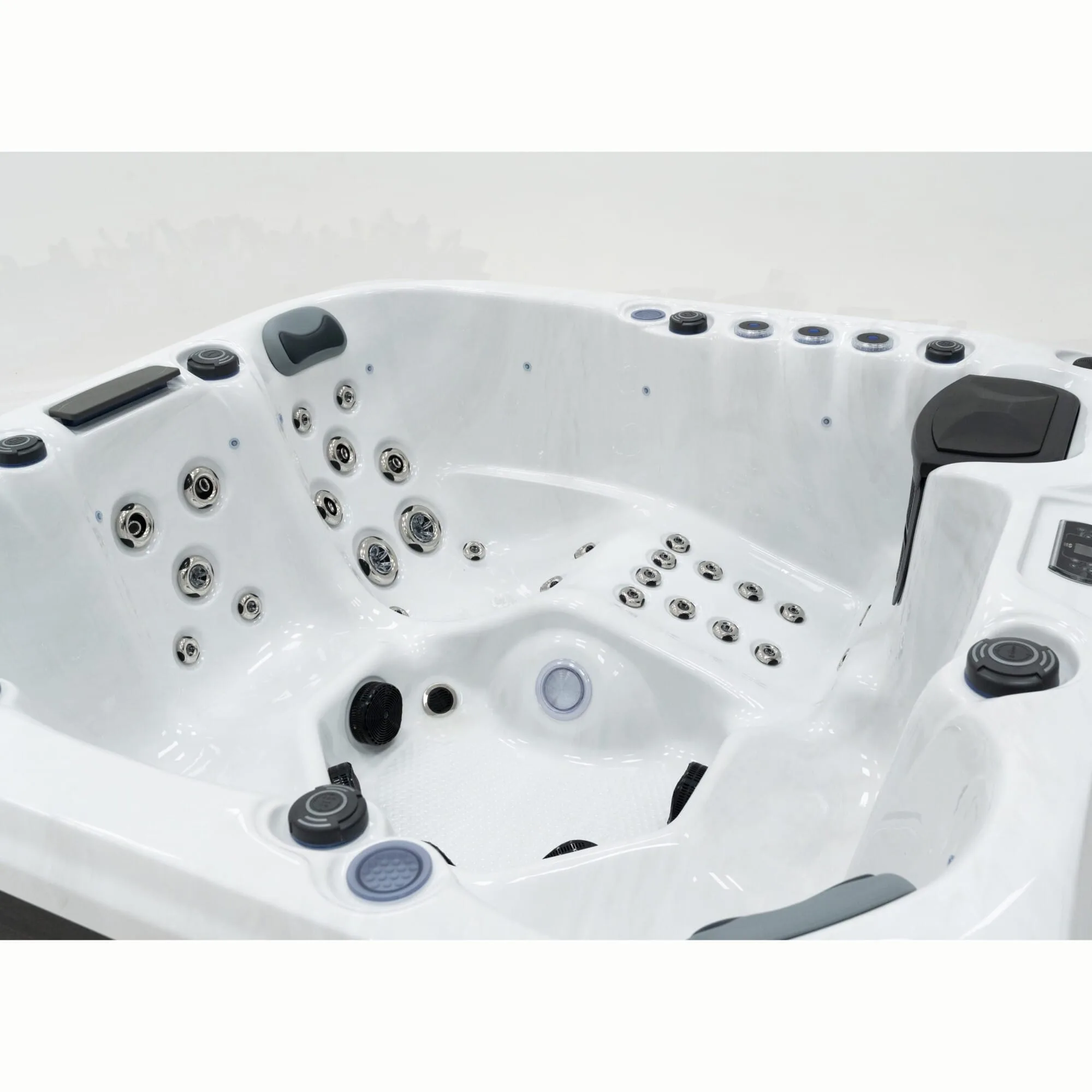 Abersoch hot tub for sale