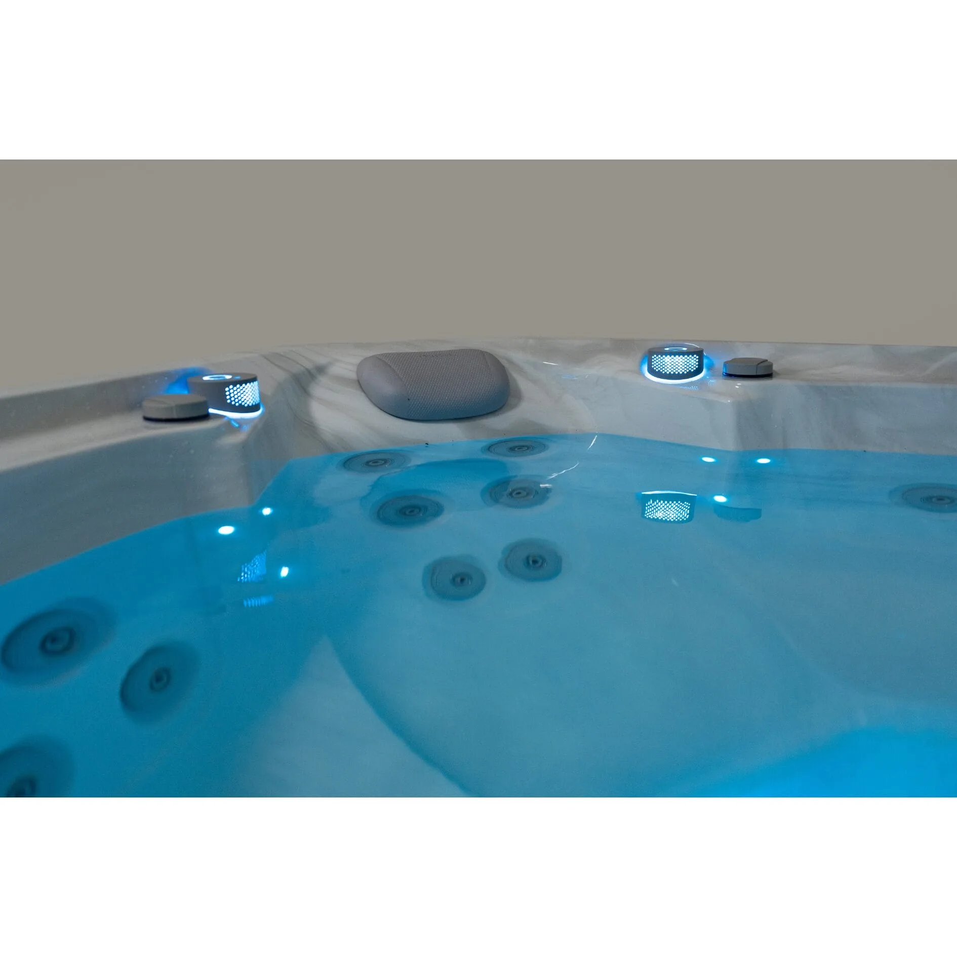Zephyr - Image 24