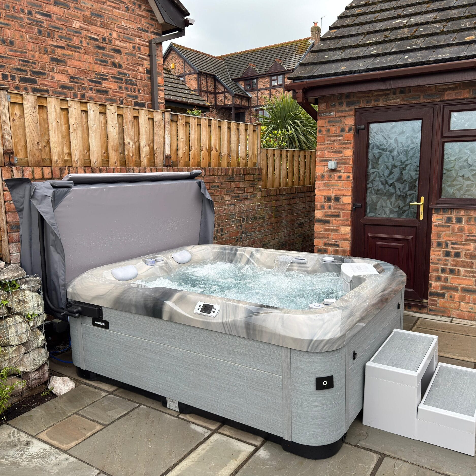 Sierra Hot Tub from AquaSolus for sale