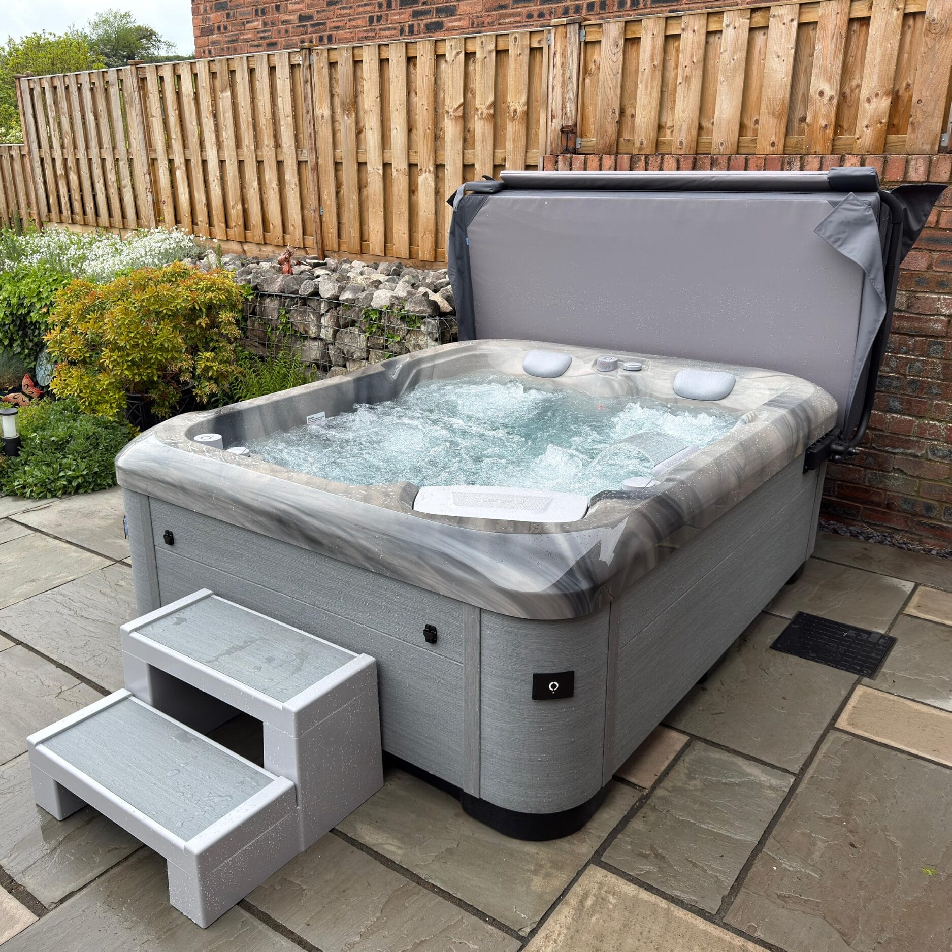 Sierra Hot Tub from AquaSolus for sale