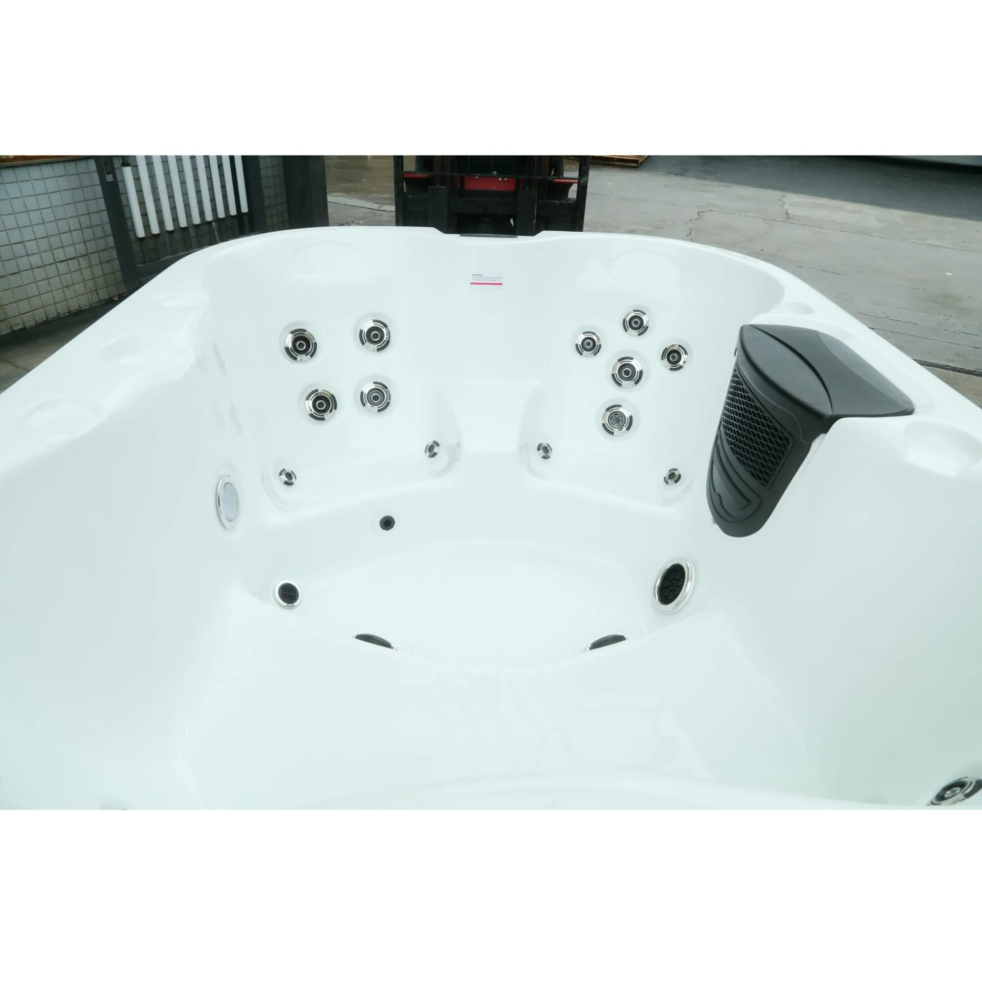 Vacation Retreat Holiday Let Hot Tub