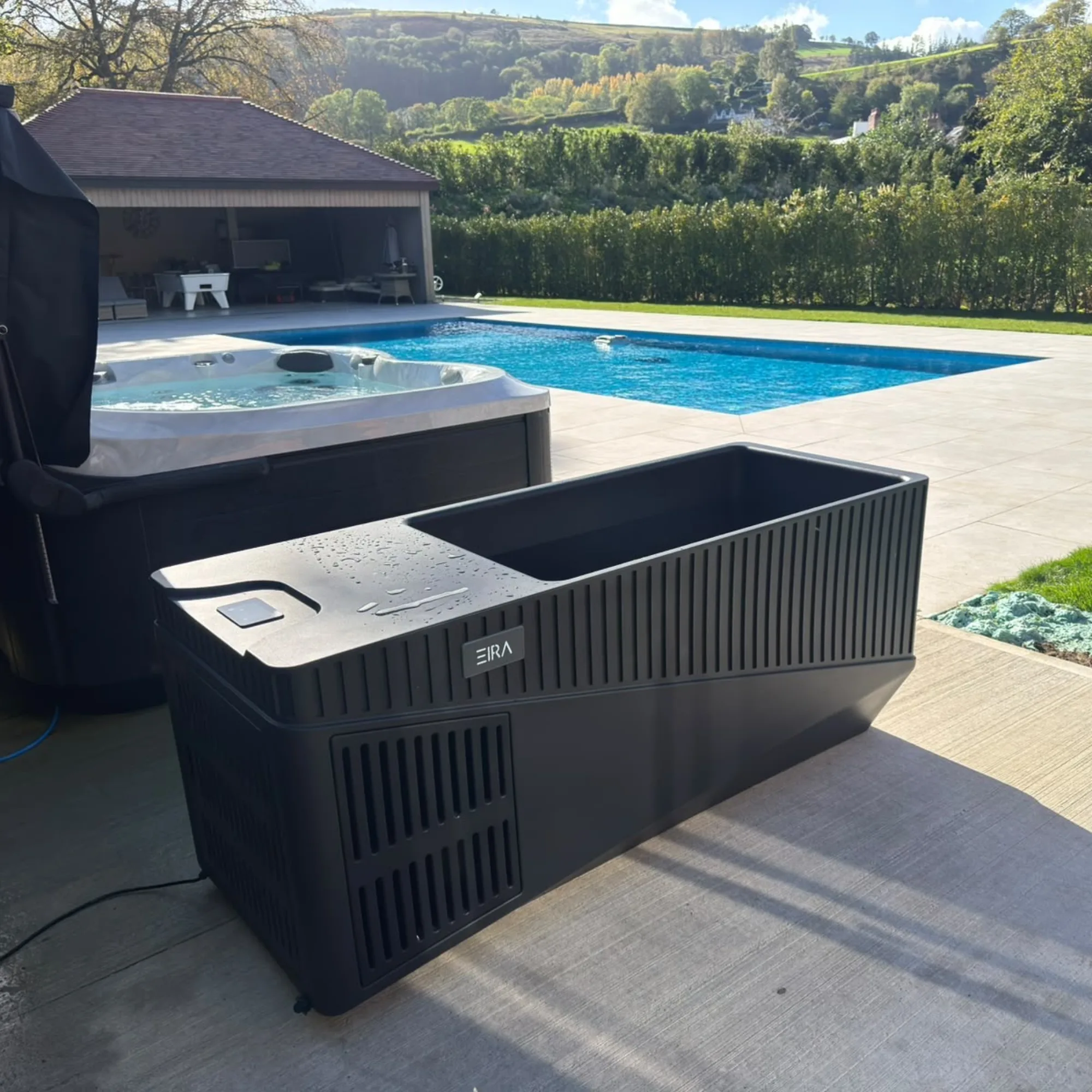 ALVA ice bath by EIRA. Designed for gyms and wellness centres.