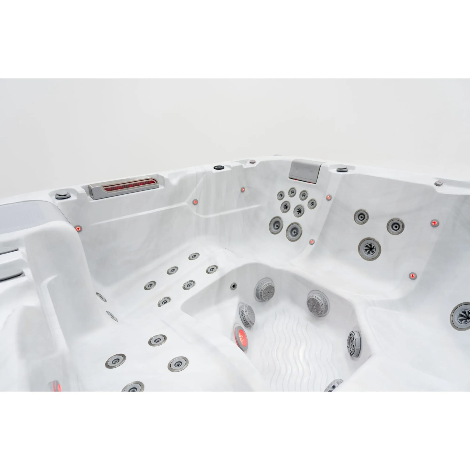 Cascade Aquasolus hot tub for sale
