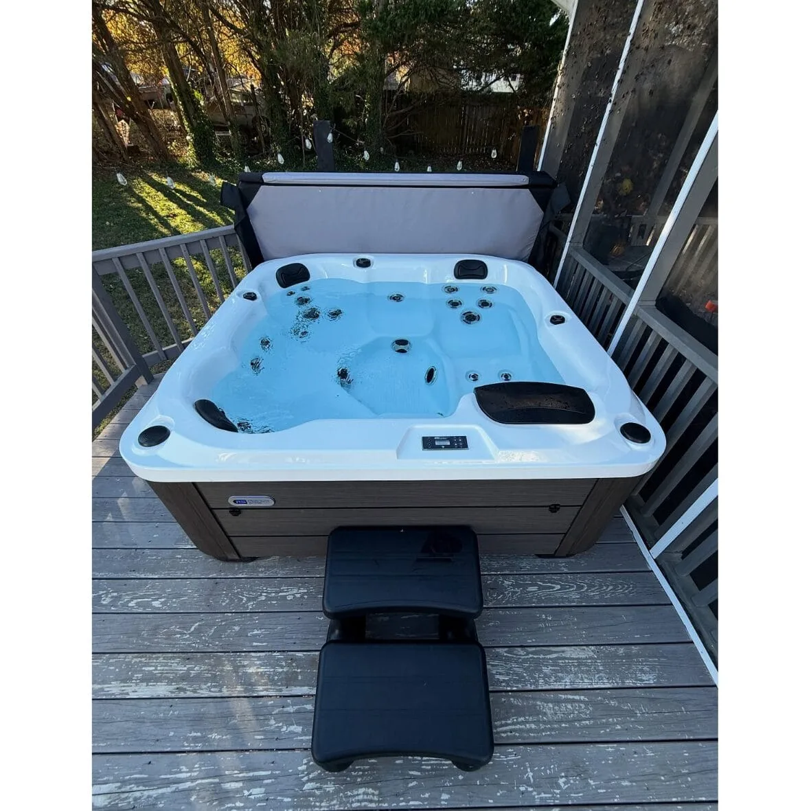 Reims hot tub by Platinum Spas for sale