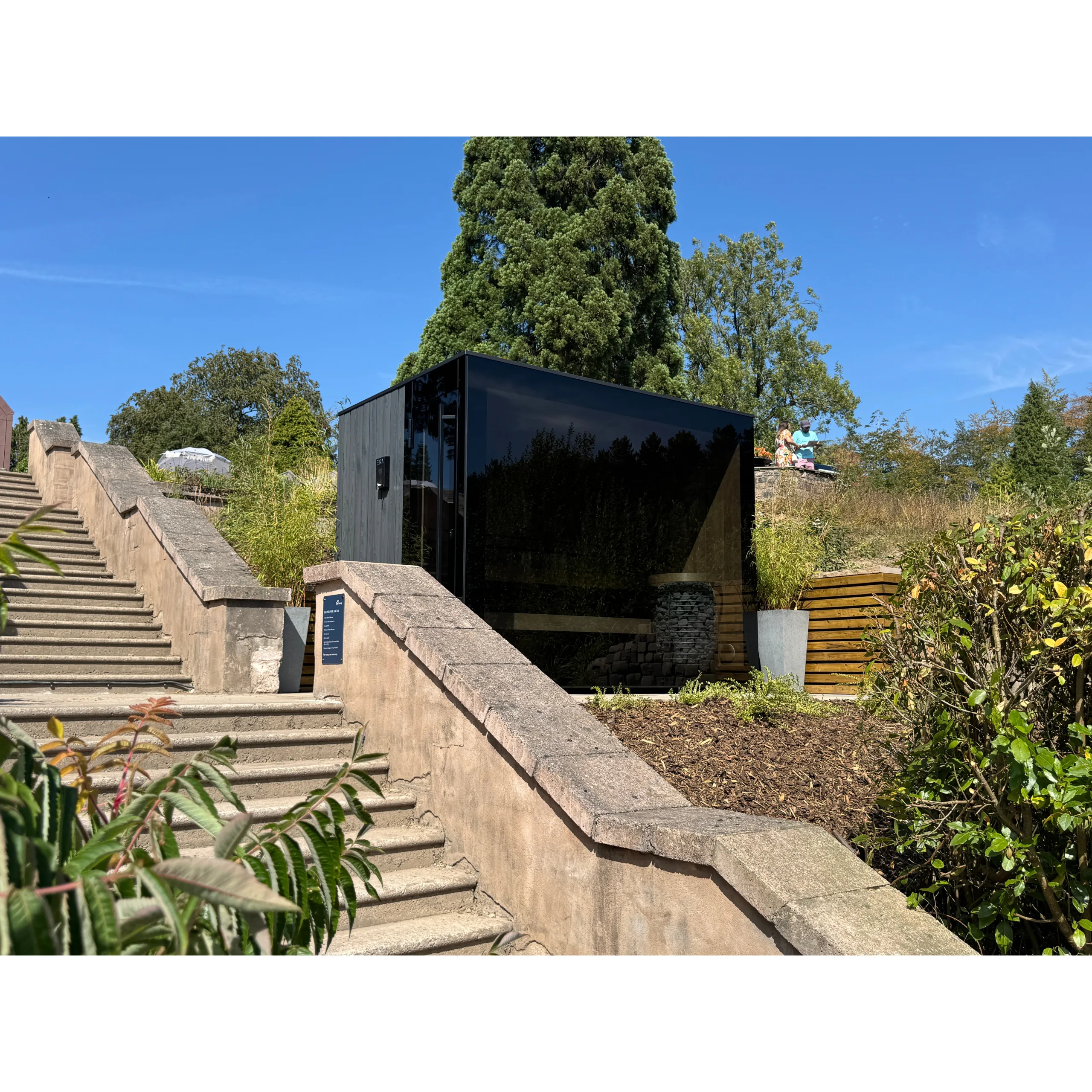 Signature 300 outdoor luxury sauna by EIRA®